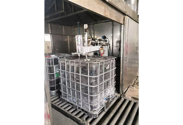 噸桶灌裝2